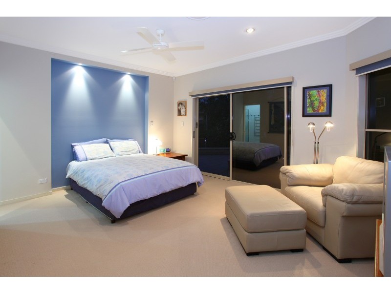 44 Gerard Street, Pacific Pines QLD 4211