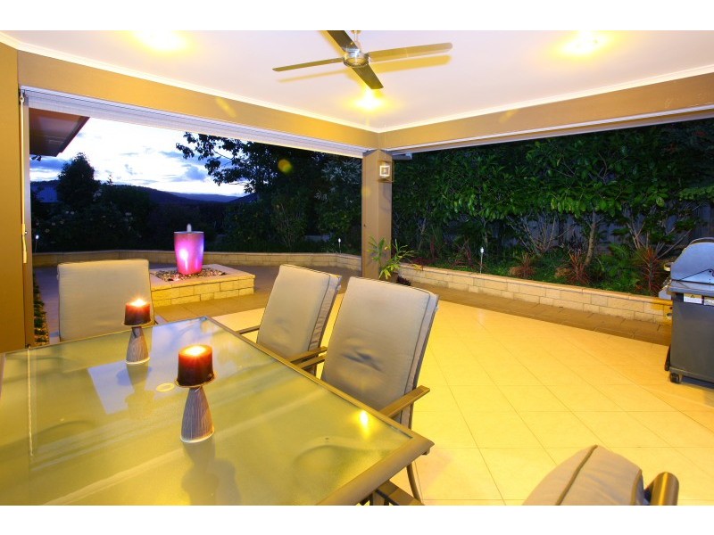 44 Gerard Street, Pacific Pines QLD 4211