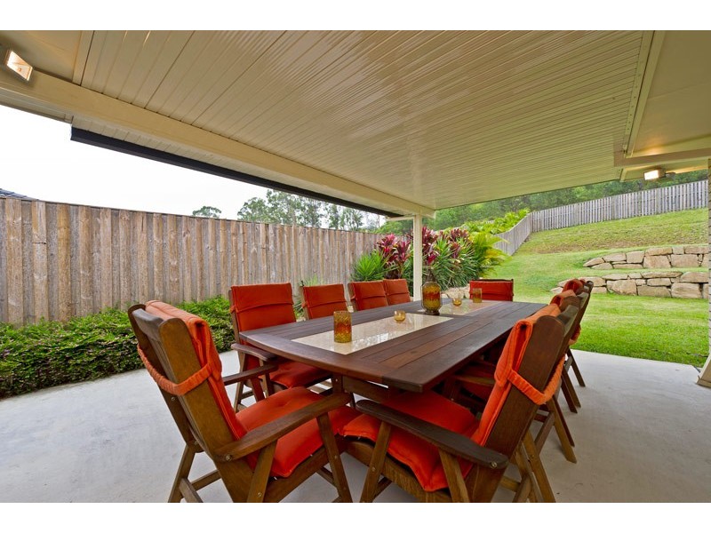 20 Bimberi Row, Pacific Pines QLD 4211