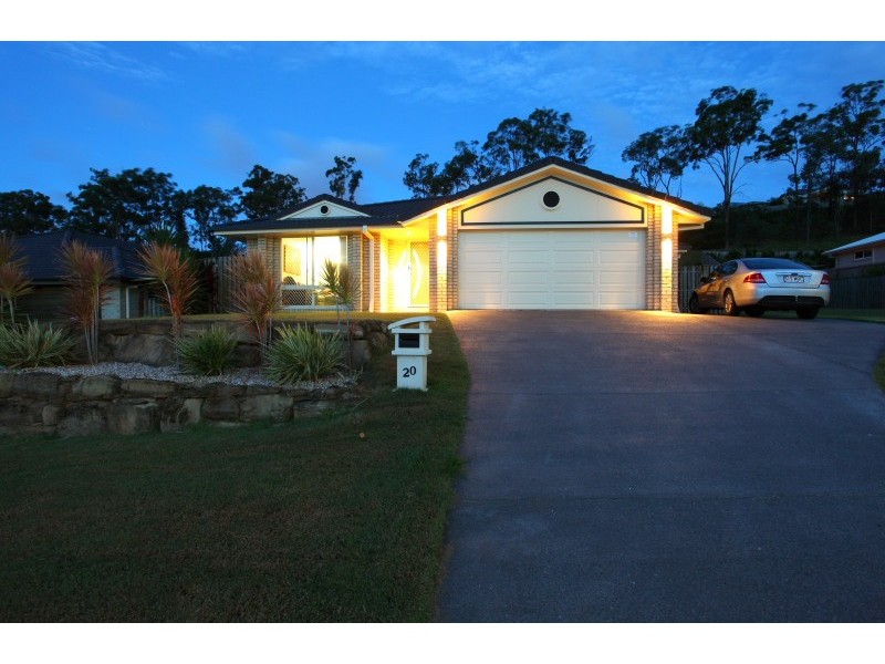 20 Bimberi Row, Pacific Pines QLD 4211