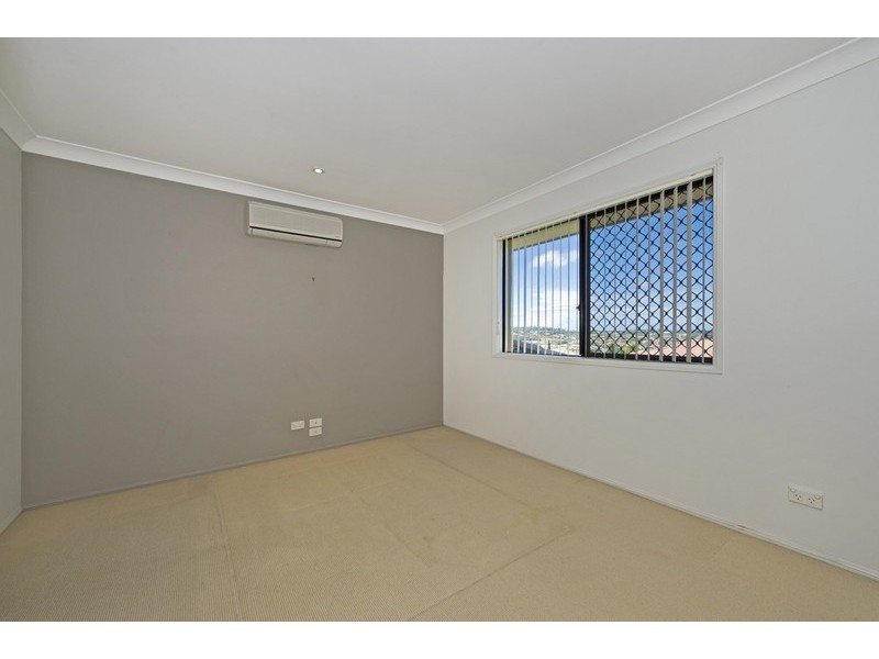 21 Hatutu Street, Pacific Pines QLD 4211