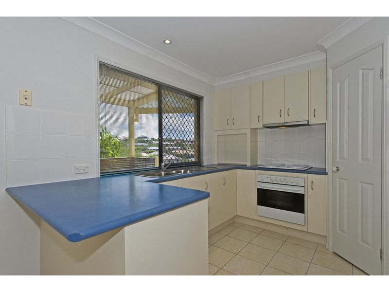 21 Hatutu Street, Pacific Pines QLD 4211