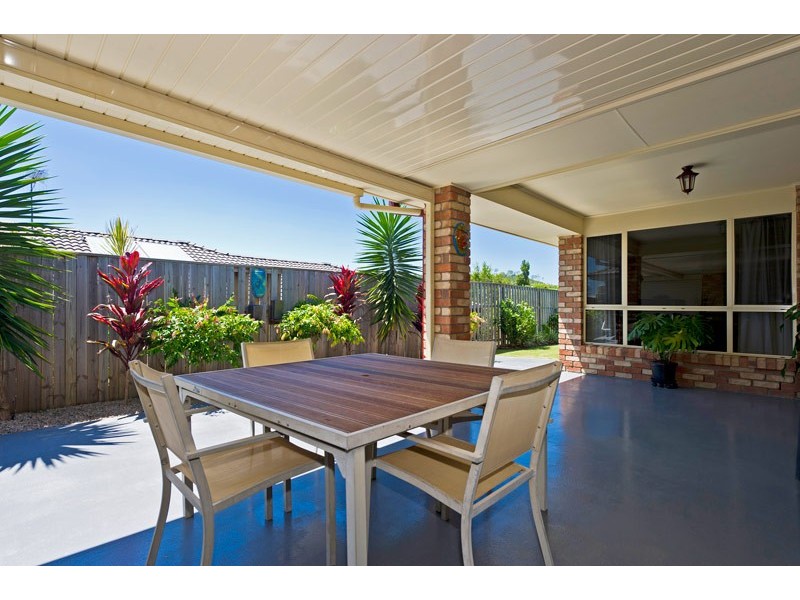 3  Witheren Circuit, Pacific Pines QLD 4211