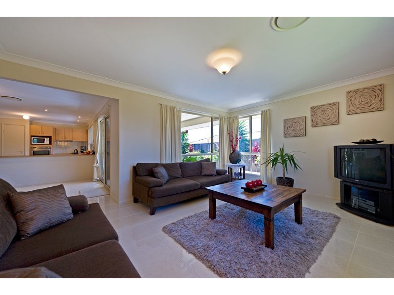 3  Witheren Circuit, Pacific Pines QLD 4211