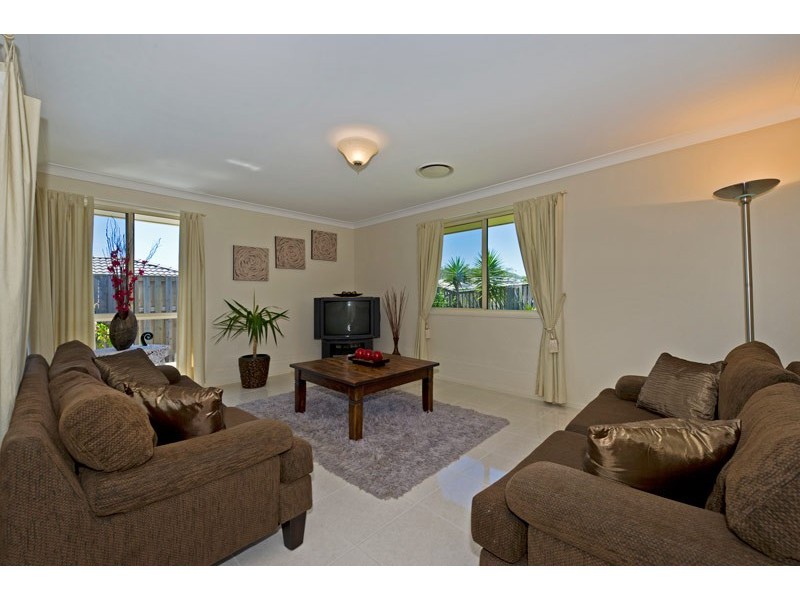 3  Witheren Circuit, Pacific Pines QLD 4211