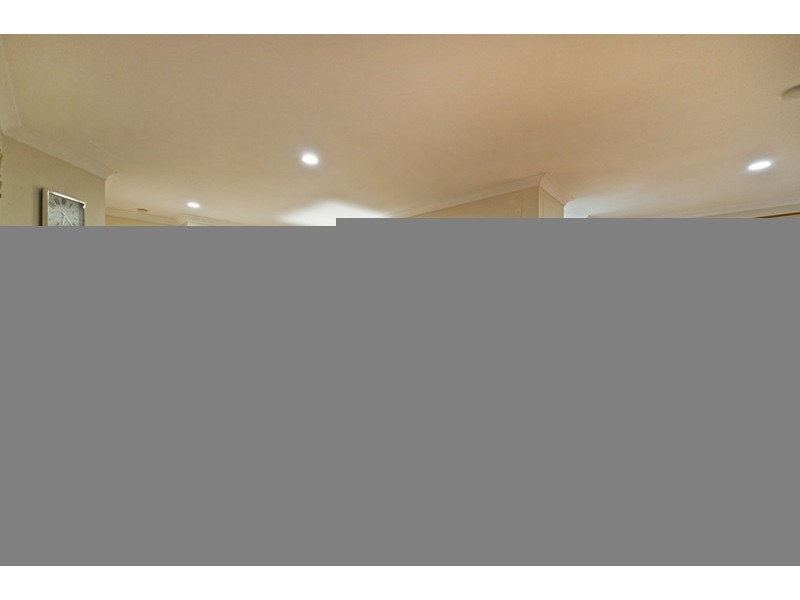 152 Mildura Drive, Helensvale QLD 4212