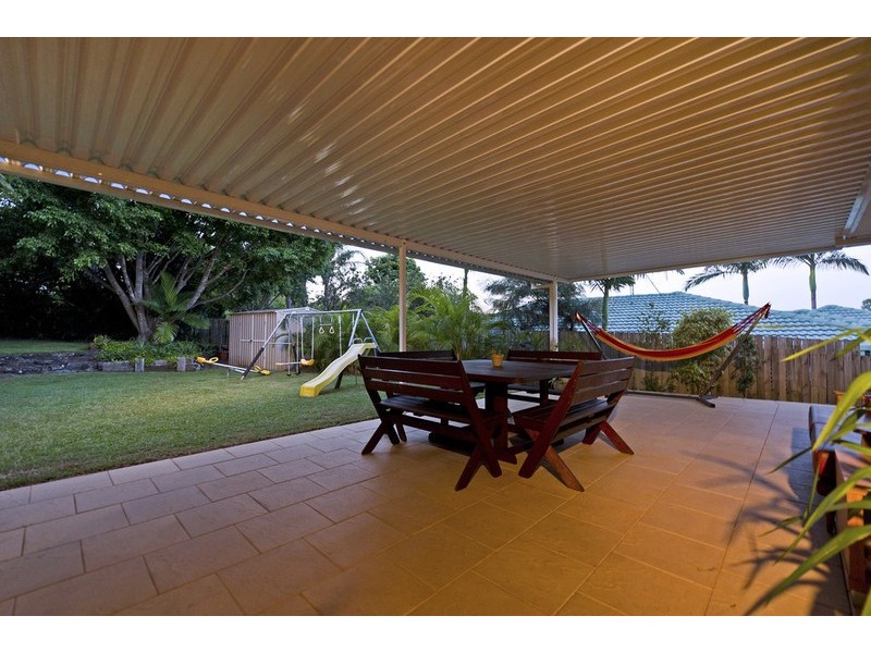 152 Mildura Drive, Helensvale QLD 4212