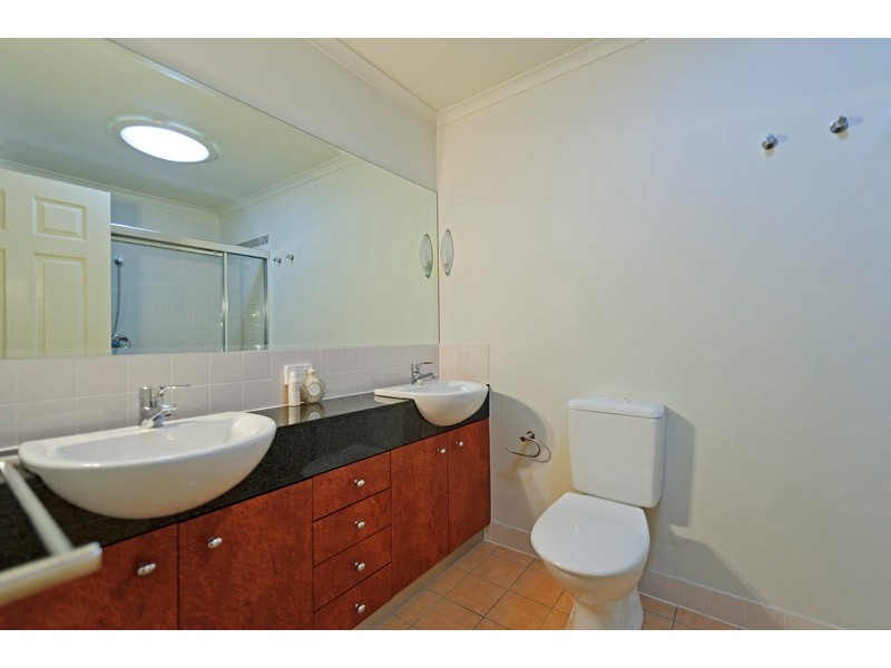 8853 Magnolia Drive East, Hope Island QLD 4212