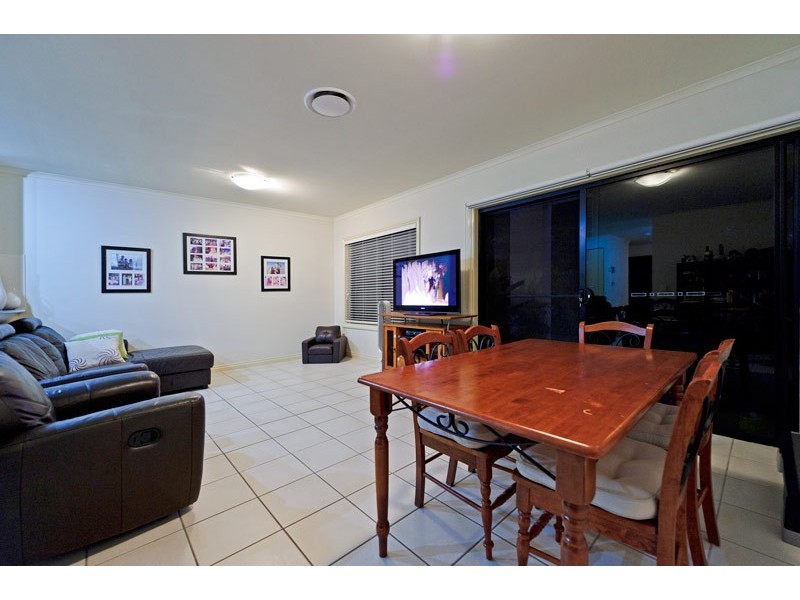 8853 Magnolia Drive East, Hope Island QLD 4212
