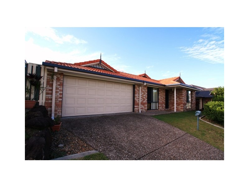 28 Sheffield Circuit, Pacific Pines QLD 4211