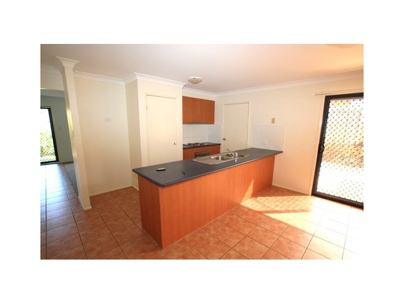 28 Sheffield Circuit, Pacific Pines QLD 4211