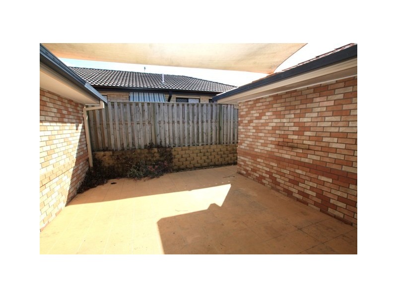 28 Sheffield Circuit, Pacific Pines QLD 4211