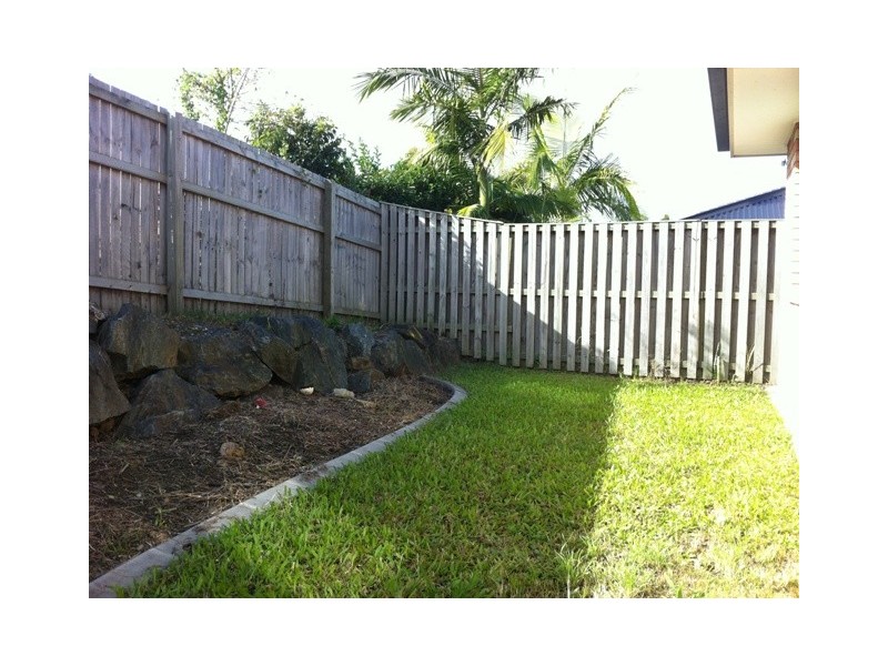 28 Sheffield Circuit, Pacific Pines QLD 4211