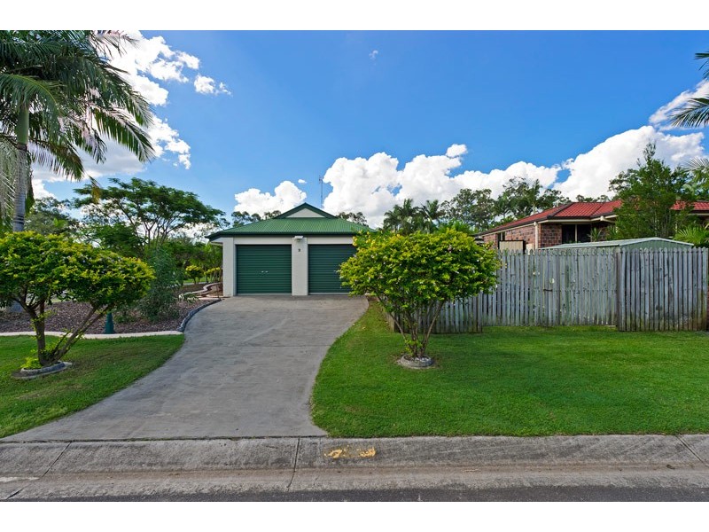 2 Hillgrove Court, Oxenford QLD 4210
