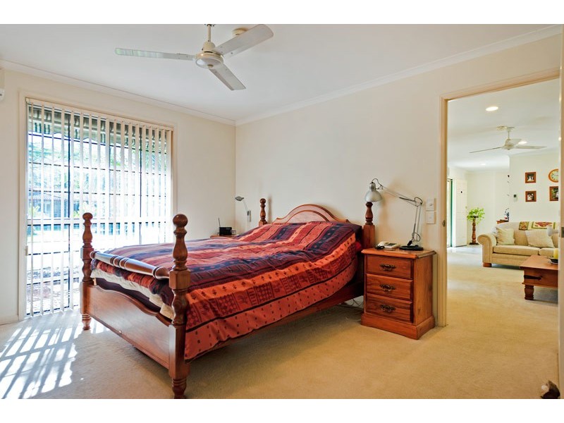 2 Hillgrove Court, Oxenford QLD 4210