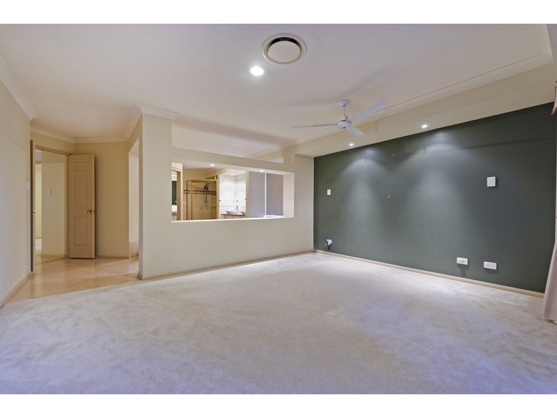 42 Keneally Street, Maudsland QLD 4210