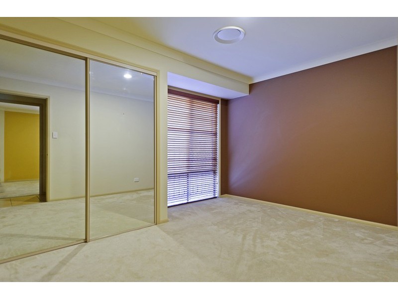 42 Keneally Street, Maudsland QLD 4210