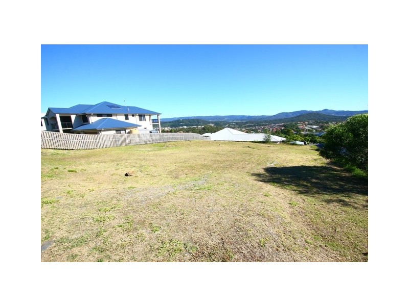 Pacific Pines QLD 4211