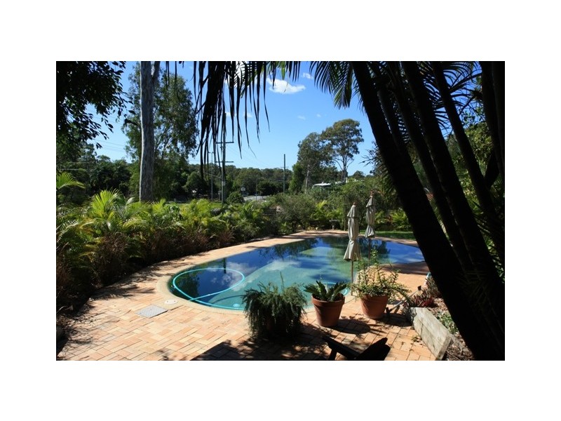 11 Tocumwal Court, Helensvale QLD 4212