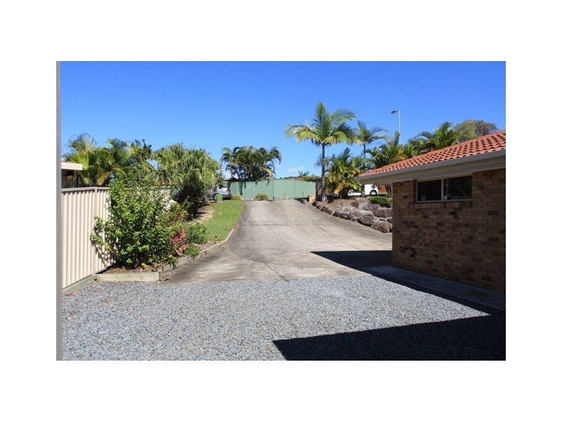 11 Tocumwal Court, Helensvale QLD 4212