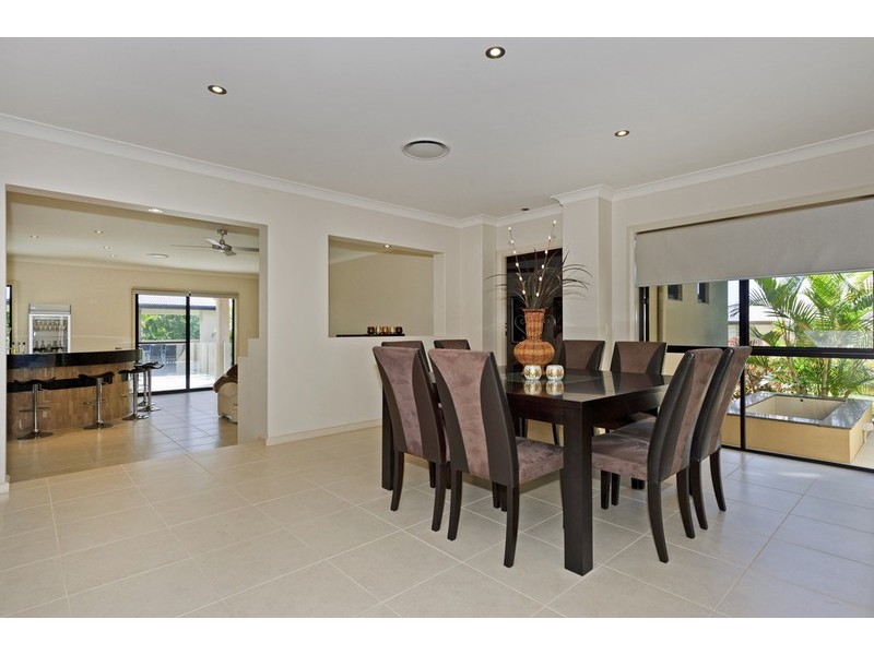 20 Waldorf Place, Maudsland QLD 4210