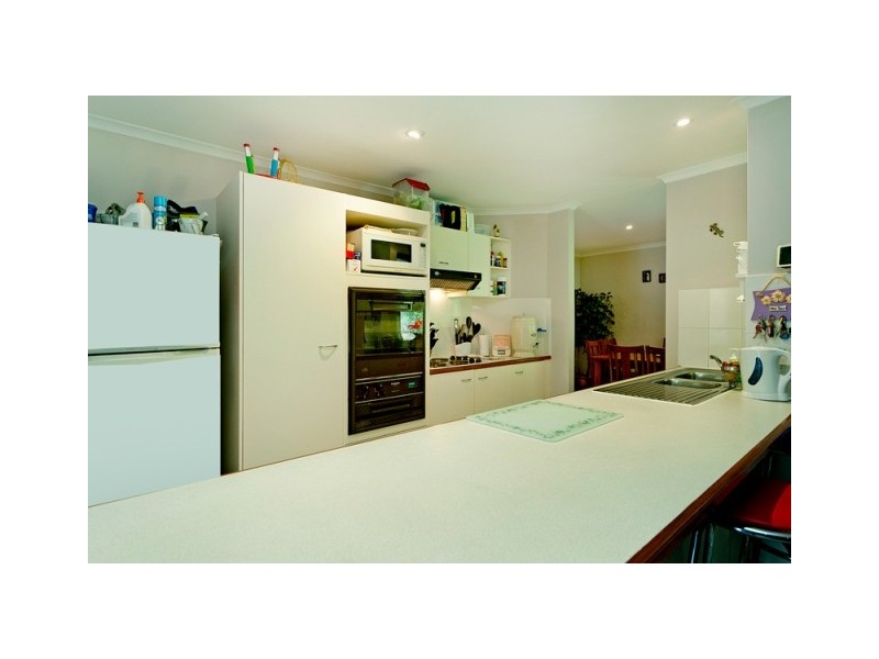 248 Mildura Drive, Helensvale QLD 4212