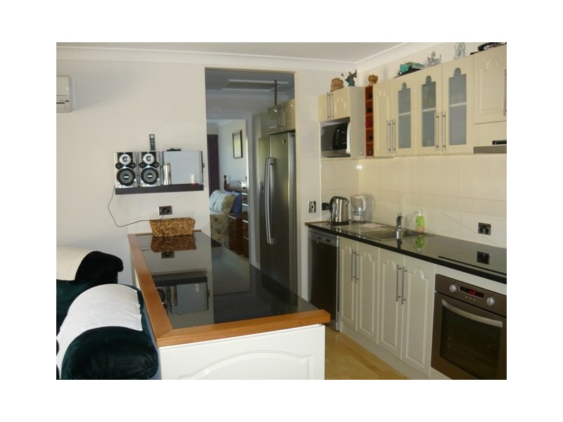 1/82 Village Way, Oxenford QLD 4210