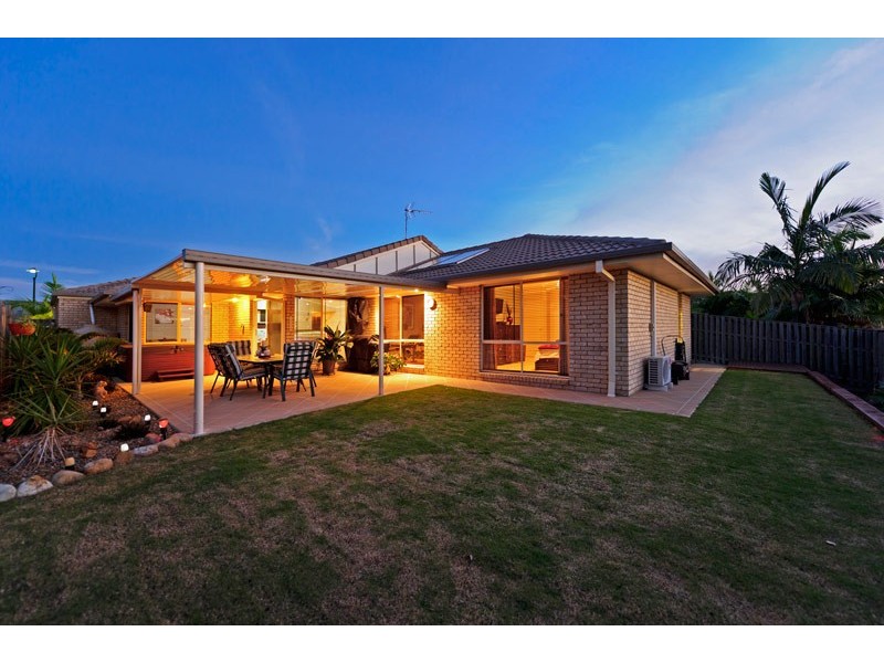 25 Beaumont Crescent, Pacific Pines QLD 4211