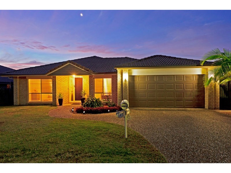 25 Beaumont Crescent, Pacific Pines QLD 4211