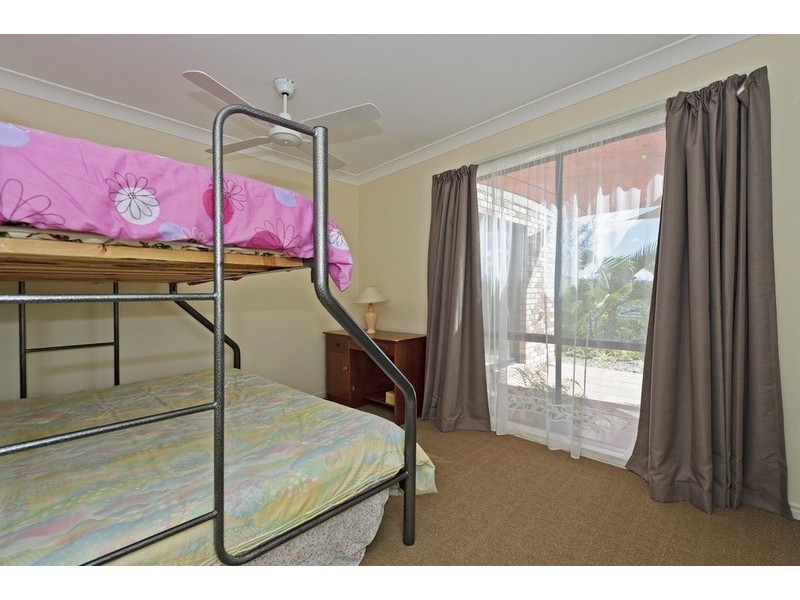 14 Angourie Crescent, Pacific Pines QLD 4211
