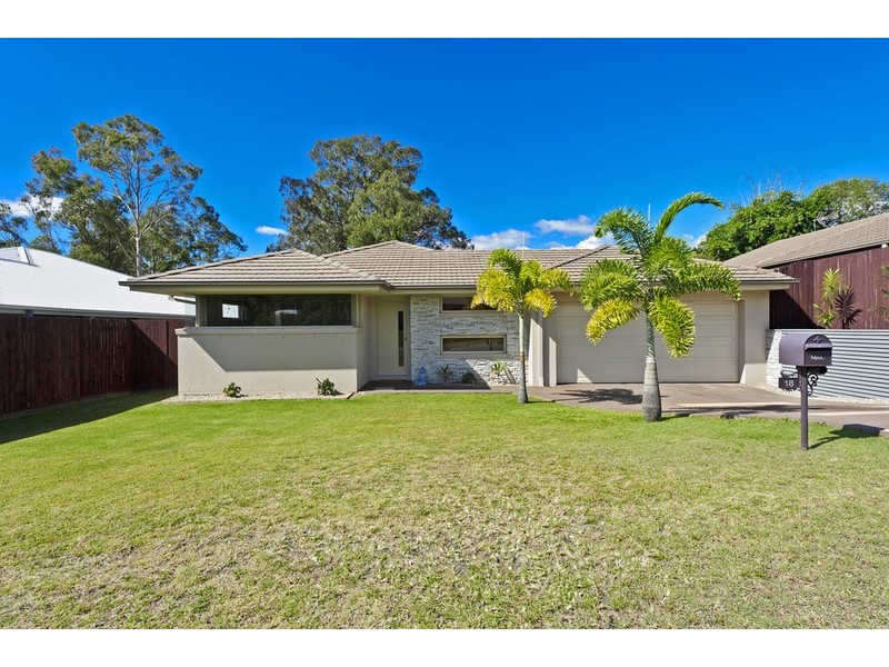 18 Craigs Way, Maudsland QLD 4210