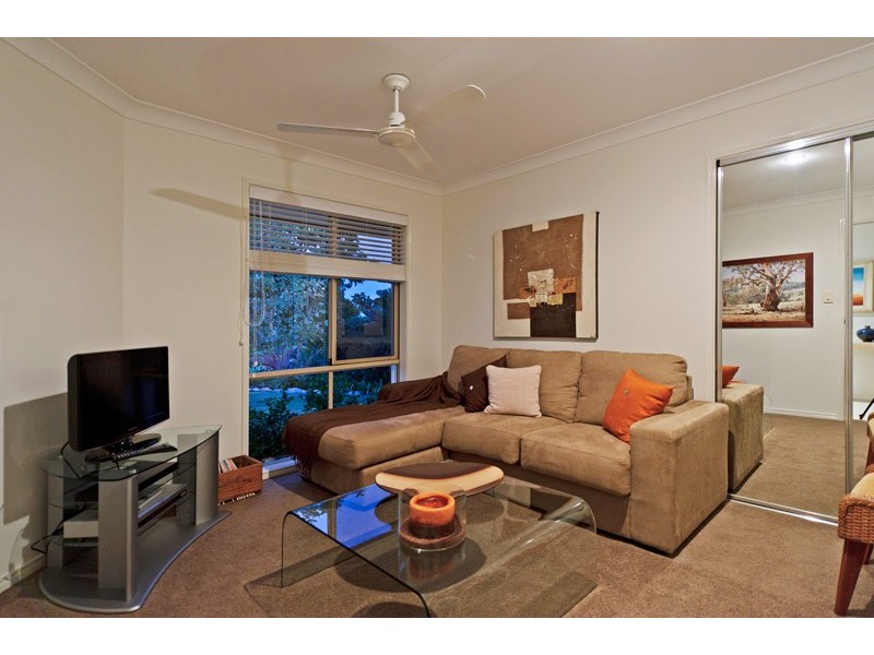 4 Salvado Drive, Pacific Pines QLD 4211