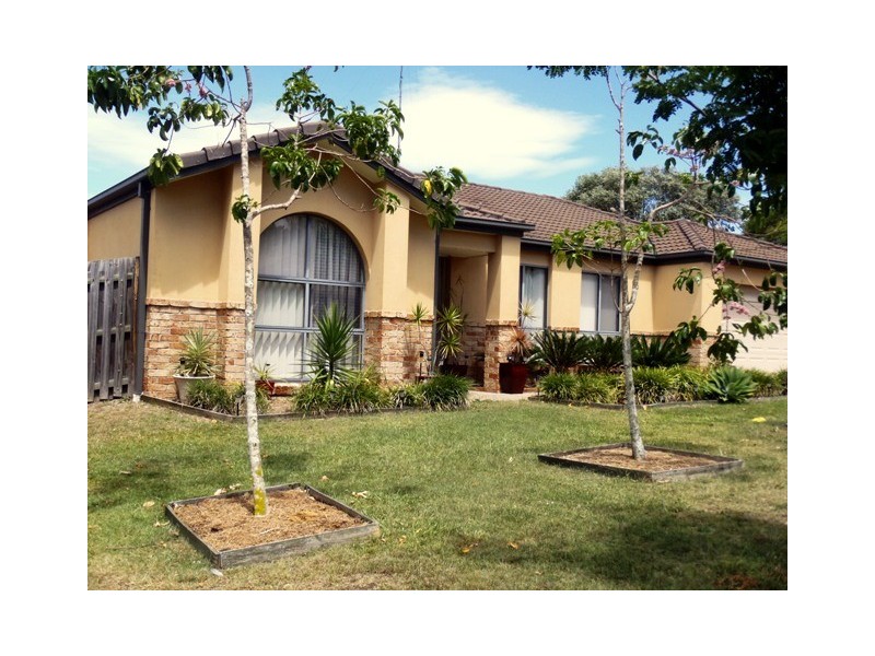4 Prominent Crescent, Upper Coomera QLD 4209