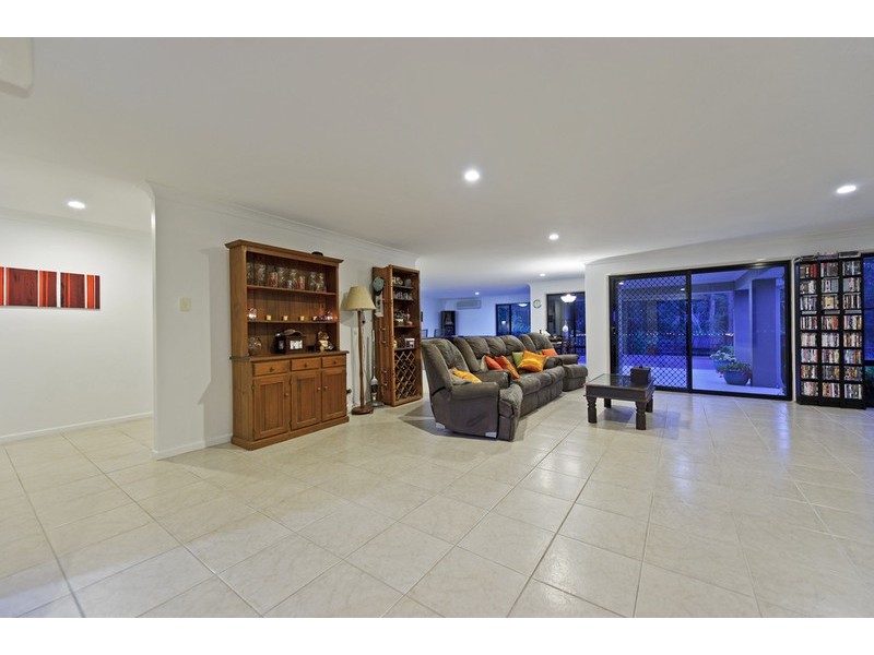 14 Helsal Court, Coomera Waters QLD 4209