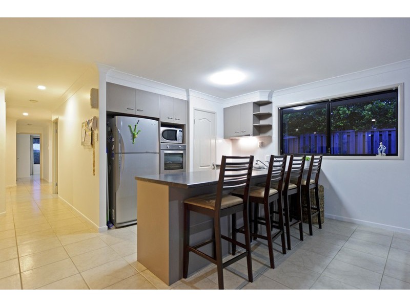 14 Helsal Court, Coomera Waters QLD 4209