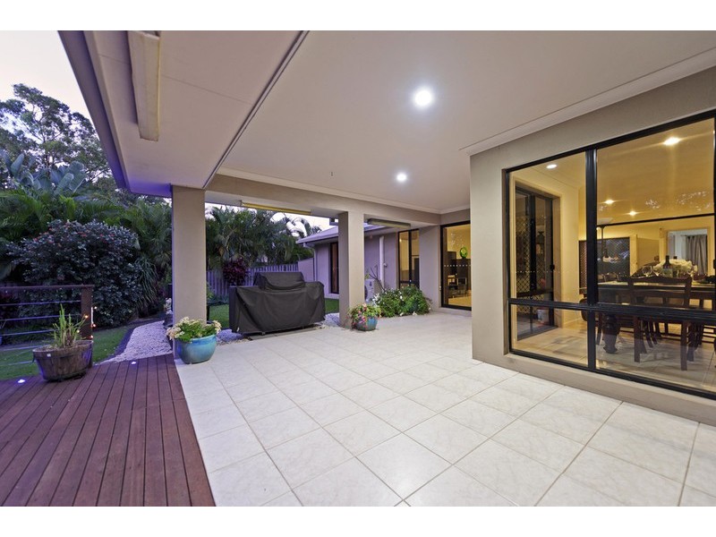 14 Helsal Court, Coomera Waters QLD 4209