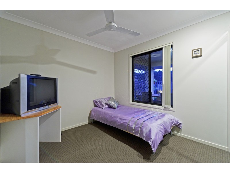 52 Wunburra Circle, Pacific Pines QLD 4211