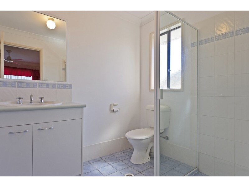 24 Beerwah Street, Pacific Pines QLD 4211