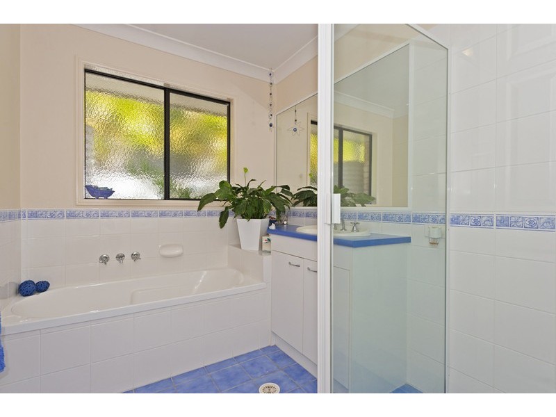 24 Beerwah Street, Pacific Pines QLD 4211