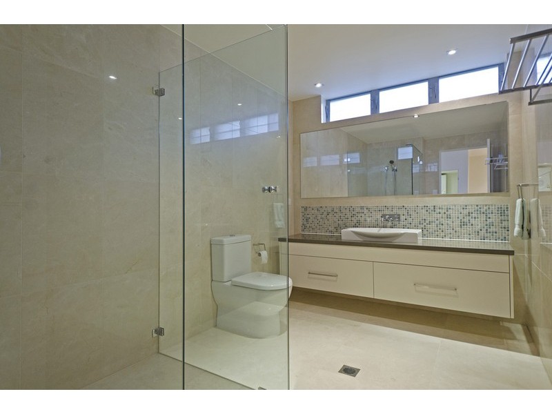 416/3 Pendraat Pde, Hope Island QLD 4212