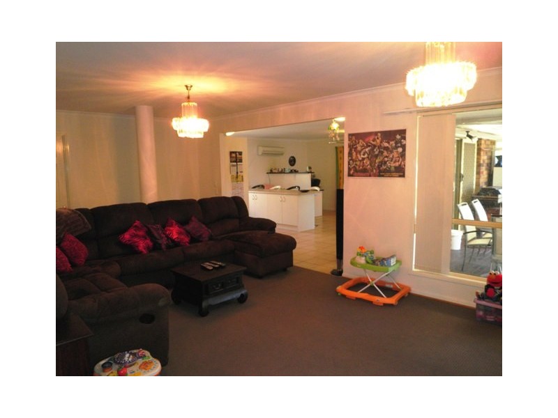 5 Nottinghill Place, Oxenford QLD 4210