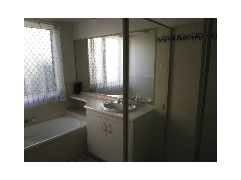 5 Nottinghill Place, Oxenford QLD 4210