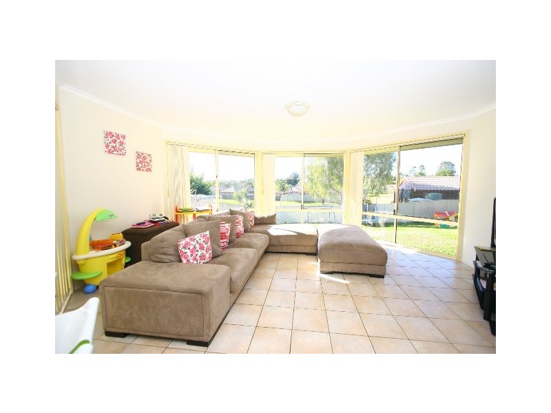 151 Mildura Drive, Helensvale QLD 4212