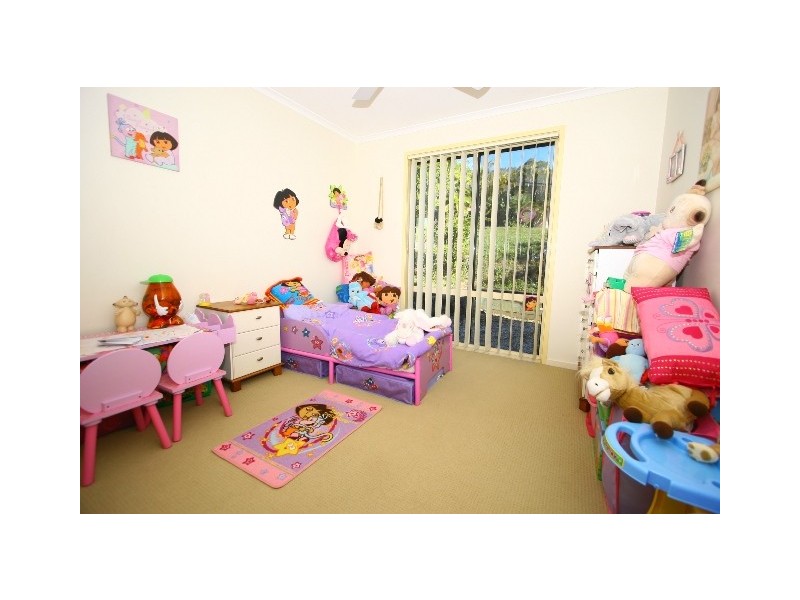 151 Mildura Drive, Helensvale QLD 4212