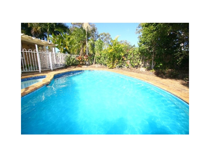 14 Boonah Court, Helensvale QLD 4212