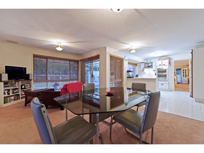 14 Boonah Court, Helensvale QLD 4212