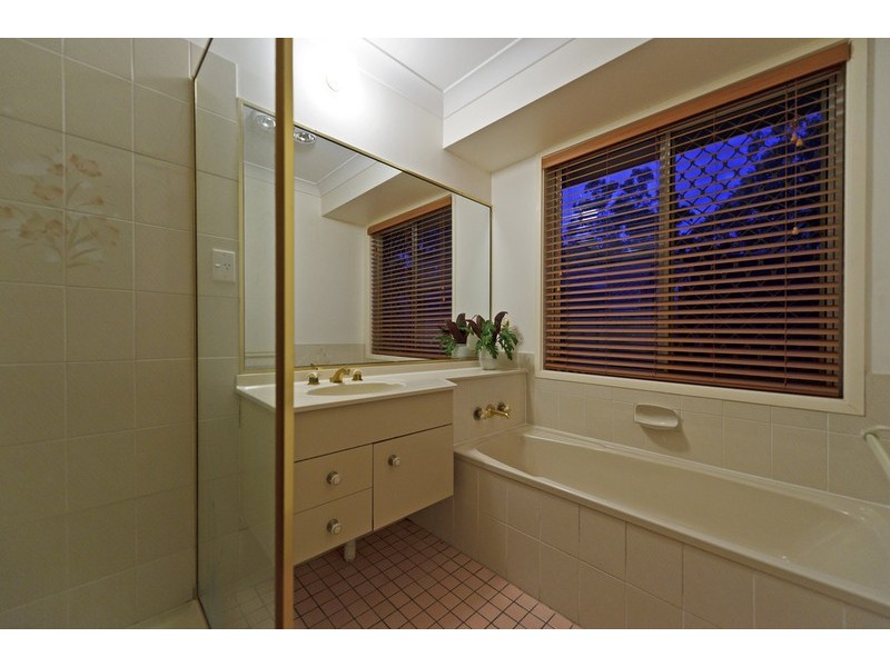 14 Boonah Court, Helensvale QLD 4212