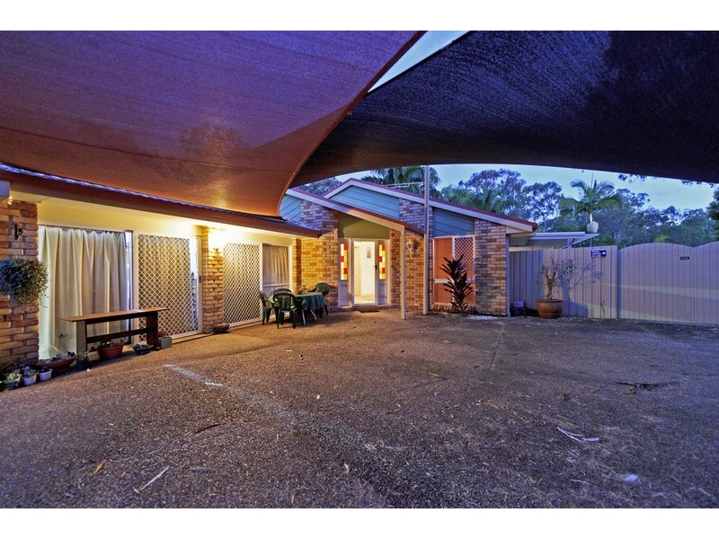 14 Boonah Court, Helensvale QLD 4212