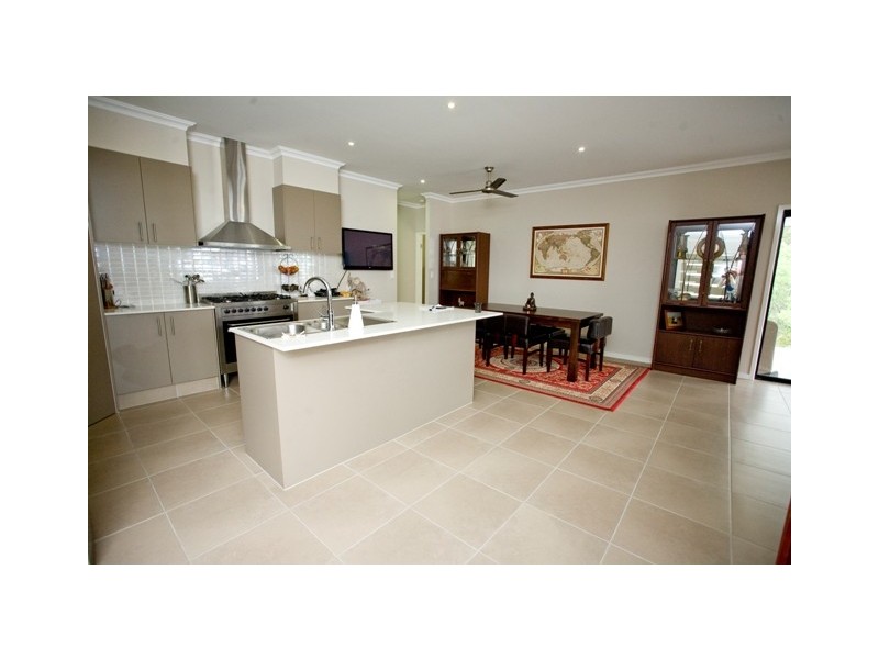 15 Oceanblue Rise, Upper Coomera QLD 4209