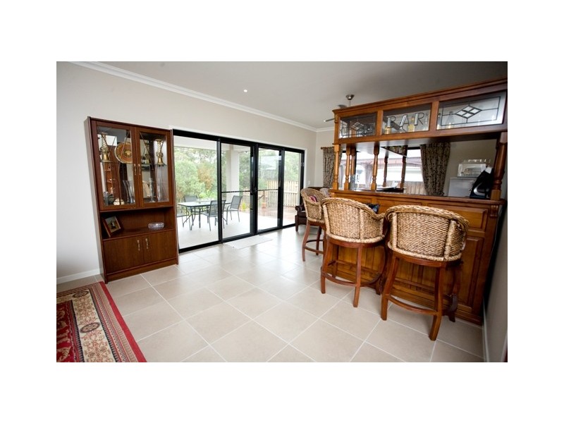 15 Oceanblue Rise, Upper Coomera QLD 4209